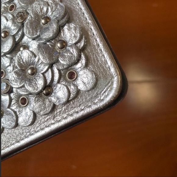 EUC Anteprima iPhone XS Max Wallet Phone Case - Picture 4 of 8